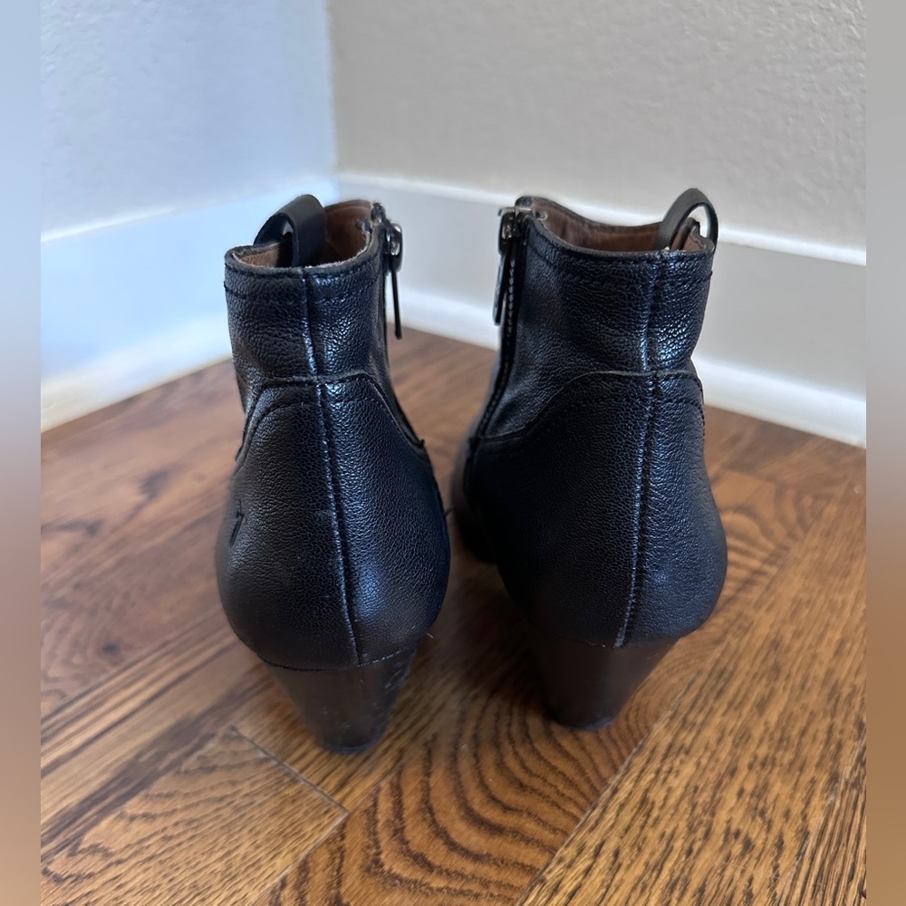 Frye Reina Leather Booties Black Ankle Boots Women’s Size 7.5 - Picture 4 of 8